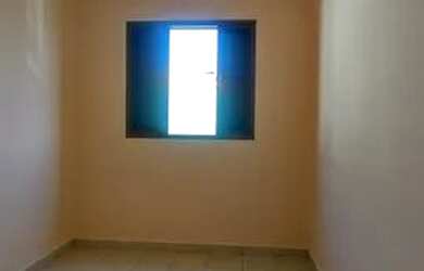 Imagem: A casa possui 3 Dormitórios, 2 Banheiros, 1 Vaga na garagem