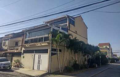 Imagem: A casa em condomínio possui 3 Dormitórios, 4 Banheiros, 2