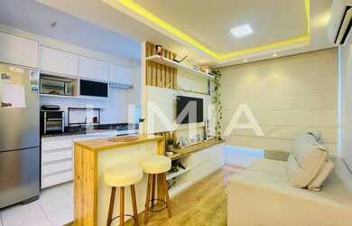 Imagem: O apartamento possui 2 Dormitórios, 1 Banheiro, 1 Vaga na garagem