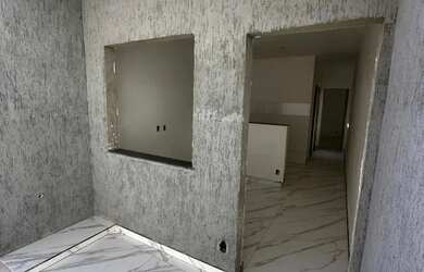 Imagem: A casa possui 1 Dormitório, 1 Banheiro, 25m² de Área e está