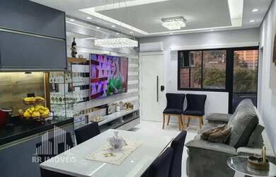 Imagem: O studio possui 1 Dormitório, 1 Banheiro, 1 Vaga na garagem