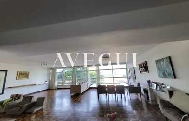 Imagem: O apartamento possui 4 Dormitórios, 5 Banheiros, 1 Vaga na