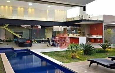 Imagem: A casa em condomínio possui 3 Dormitórios, 5 Banheiros, 4