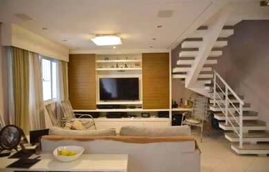 Imagem: A casa possui 3 Dormitórios, 3 Banheiros, 2 Vagas na garagem