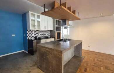 Imagem: O apartamento possui 2 Dormitórios, 3 Banheiros, 1 Vaga na