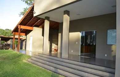 Imagem: A chácara possui 20000m² de Área, Churrasqueira e Área de