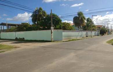 Imagem: O terreno à venda possui 1800m² de Área e está localizado