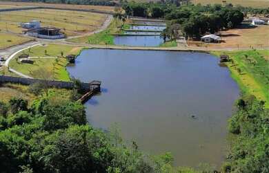 Imagem: O terreno possui 410m² de Área e está localizado em Jardim