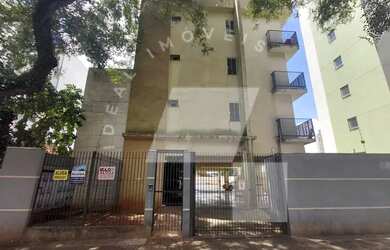 Imagem: O apartamento possui 1 Dormitório, 1 Banheiro, 1 Vaga na garagem