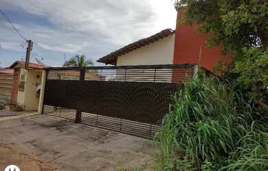 Imagem 1: Condomínio com 3 casas na 1404 Sul