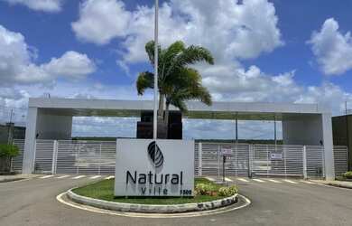 Imagem: O terreno possui 240m² de Área e está localizado em Emaús