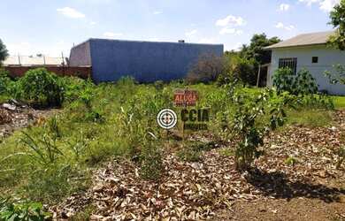 Imagem: O terreno possui 464m² de Área e está localizado em Porto