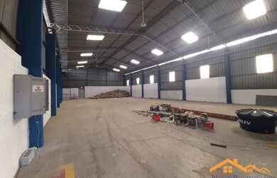 Imagem: O depósito possui 1.373m² de Área e está localizado em