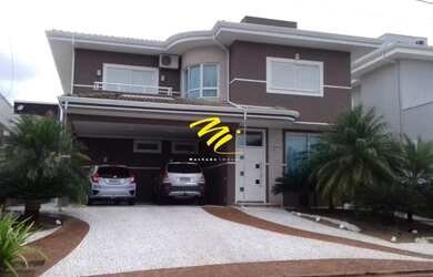 Imagem: A casa em condomínio possui 4 Dormitórios, 5 Banheiros, 5