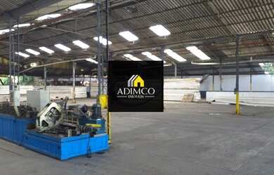 Imagem 2: ALUGA-SE GALPÃO NO PARQUE NOVO MUNDO - BOA METRAGEM