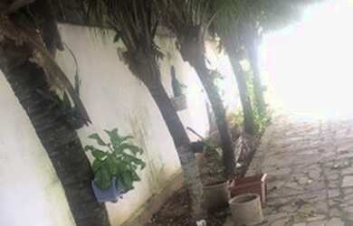 Imagem: A casa possui 3 Dormitórios, 4 Banheiros, 4 Vagas na garagem