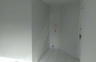 Imagem 3: Apartamento para venda tem 42 metros quadrados com 1 quarto em Centro - Curitiba - PR