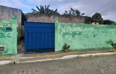 Imagem: A casa possui 2 Dormitórios, 1 Banheiro, 6m² de Área e está