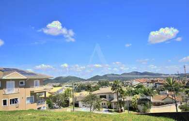 Imagem: O terreno possui 931m² de Área e está localizado em Bragança