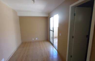 Imagem 10: Cobertura com duas salas, vaga de garagem exclusiva por 220 mil