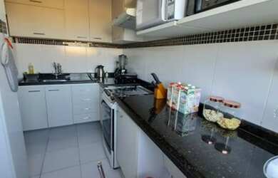 Imagem: O apartamento possui 2 Dormitórios, 2 Banheiros, 1 Vaga na