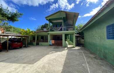 Imagem: A casa possui 5 Dormitórios, 5 Banheiros e 580m² de Área