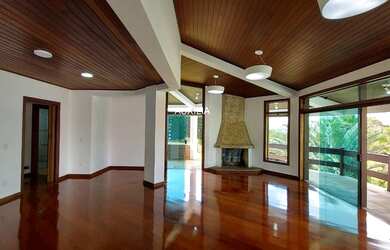 Imagem 8: Casa de Alto Padrão para Venda ou Locação em Sorocaba no Jardim Emília