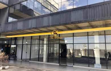 Imagem: O depósito possui 320m² de Área e está localizado em Tamboré