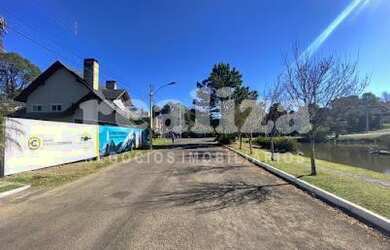 Imagem: O terreno possui 532m² de Área e está localizado em Gramado
