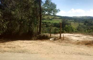 Imagem: O terreno e está localizado em Centro, Bonfim à venda por