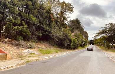 Imagem: O terreno possui 1.853m² de Área e está localizado em Jardim