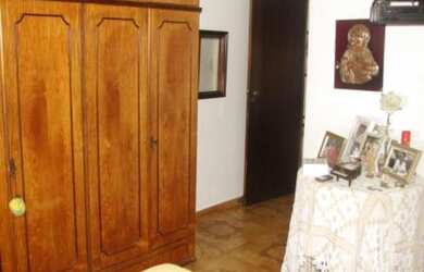 Imagem 4: OPORTUNIDADE. Piscina, Churrasqueira, Área de serviçoe242m² de Área