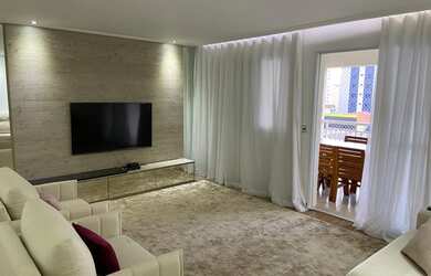 Imagem: O apartamento possui 4 Dormitórios, 5 Banheiros, 3 Vagas na