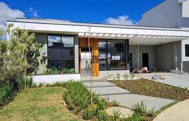 Imagem: A casa em condomínio possui 3 Dormitórios, 4 Banheiros, 4