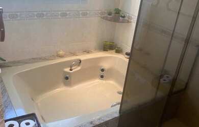 Imagem 9: Casa para venda possui 250 metros quadrados com 4 quartos,jardim ouro...