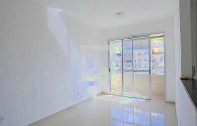 Imagem: O apartamento possui 2 Dormitórios, 2 Banheiros, 2 Vagas na