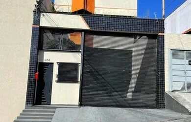 Imagem: O depósito possui 5 Vagas na garagem, 450m² de Área e está