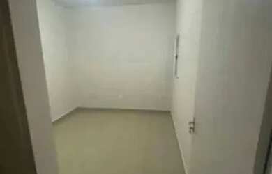 Imagem: A casa possui 3 Dormitórios, 1 Banheiro, 1 Vaga na garagem