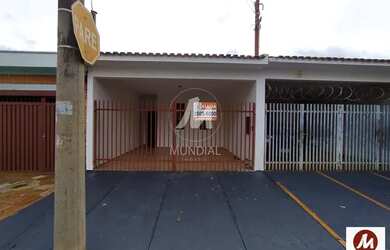 Imagem: A casa possui 2 Dormitórios, 1 Banheiro, 1 Vaga na garagem