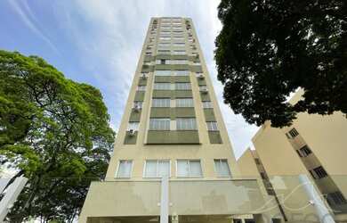 Imagem: O apartamento possui 1 Dormitório, 1 Banheiro, 1 Vaga na garagem