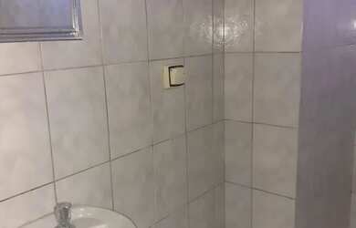 Imagem 5: Casa na Avenida. 50m² de Área, 1 Banheiroe1 Dormitório