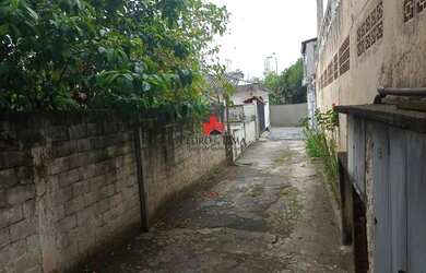 Imagem: O terreno possui 308m² de Área e está localizado em Vila