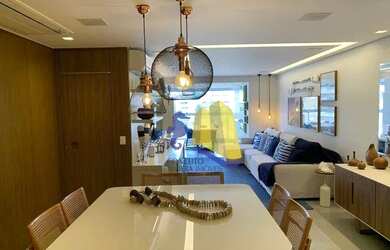 Imagem: O apartamento possui 4 Dormitórios, 5 Banheiros, 3 Vagas na