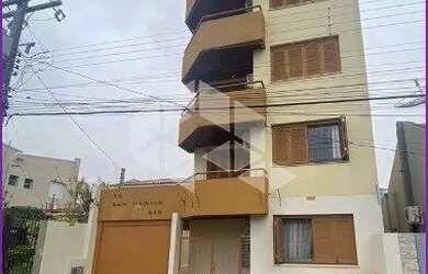 Imagem: O apartamento possui 3 Dormitórios, 1 Banheiro, 1 Vaga na garagem