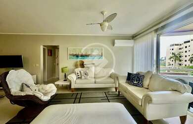 Imagem: O apartamento possui 3 Dormitórios, 2 Banheiros, 2 Vagas na