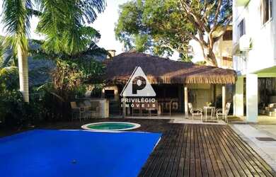 Imagem 8: Casa Triplex em Condomínio