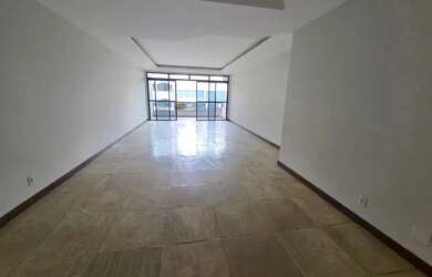 Imagem 7: Imóvel para venda possui 265 metros quadrados com 4 quartos em Praia...