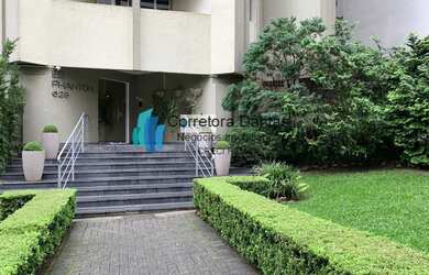 Imagem: O apartamento possui 1 Dormitório, 1 Banheiro, 1 Vaga na garagem