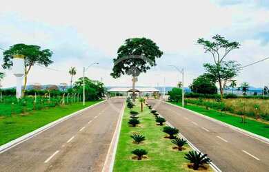 Imagem: O terreno possui 1568m² de Área e Imóvel novo e está localizado