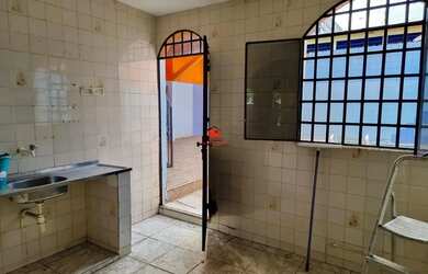 Imagem 10: Casa no Eldorado, Casa no Pq10, com 2 frentes, proximo da Praça do Carangueijo, 2 Qts